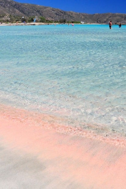 Ελαφονήσι - Παράδεισος με ροζ άμμο