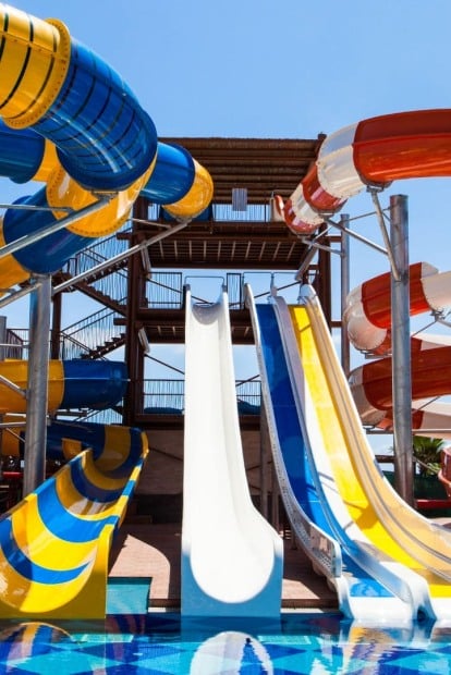 Waterparks - Νεροτσουλήθρες και παιχνίδι