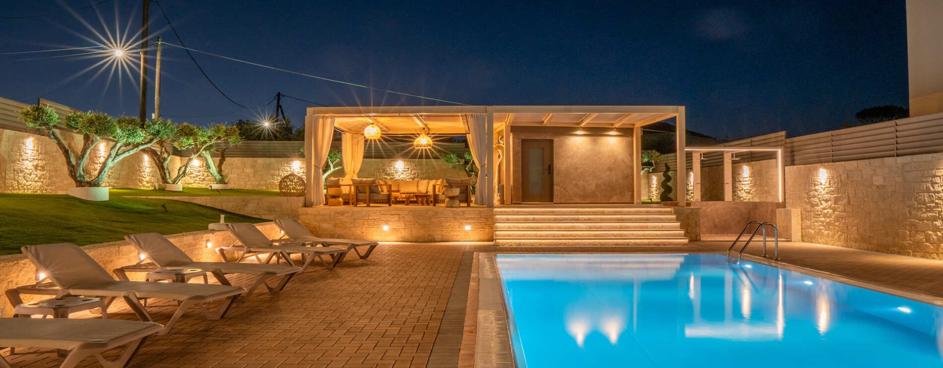 Σχετικά με εμάς